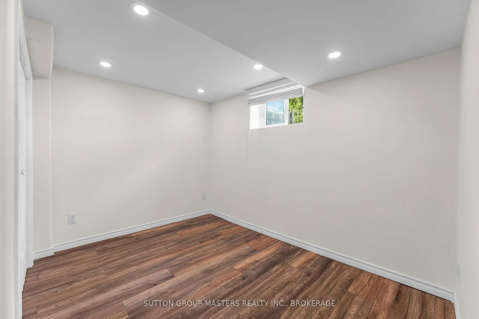 22 Westdale Avenue W • Kingston, ON photo 35