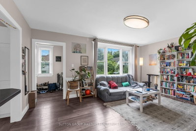 22 Westdale Avenue W • Kingston, ON photo 8