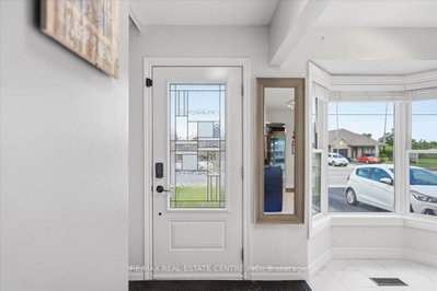 4804 John Street • Lincoln, ON photo 2