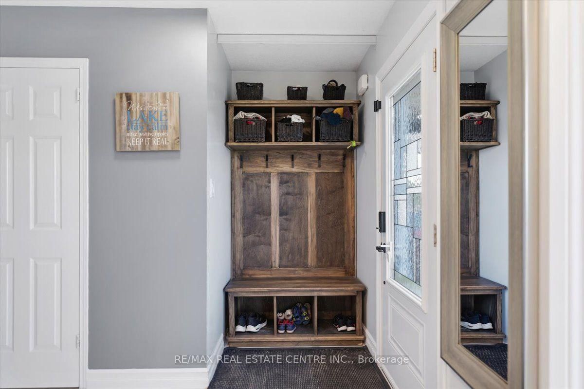 4804 John Street • Lincoln, ON photo 3