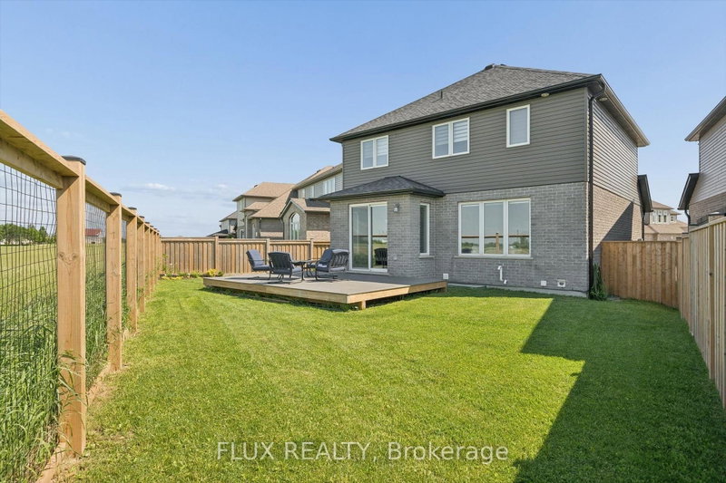 10 Sparrow Cres photo 5