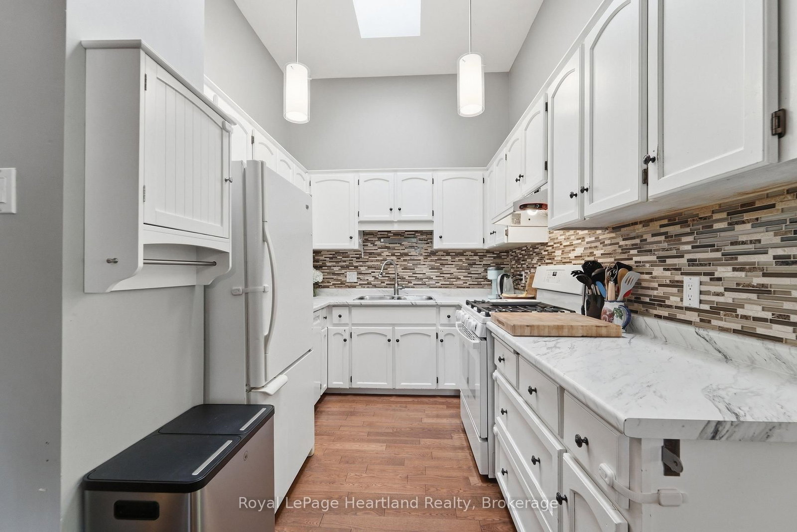 54 Coleman Street • Huron East, ON photo 10