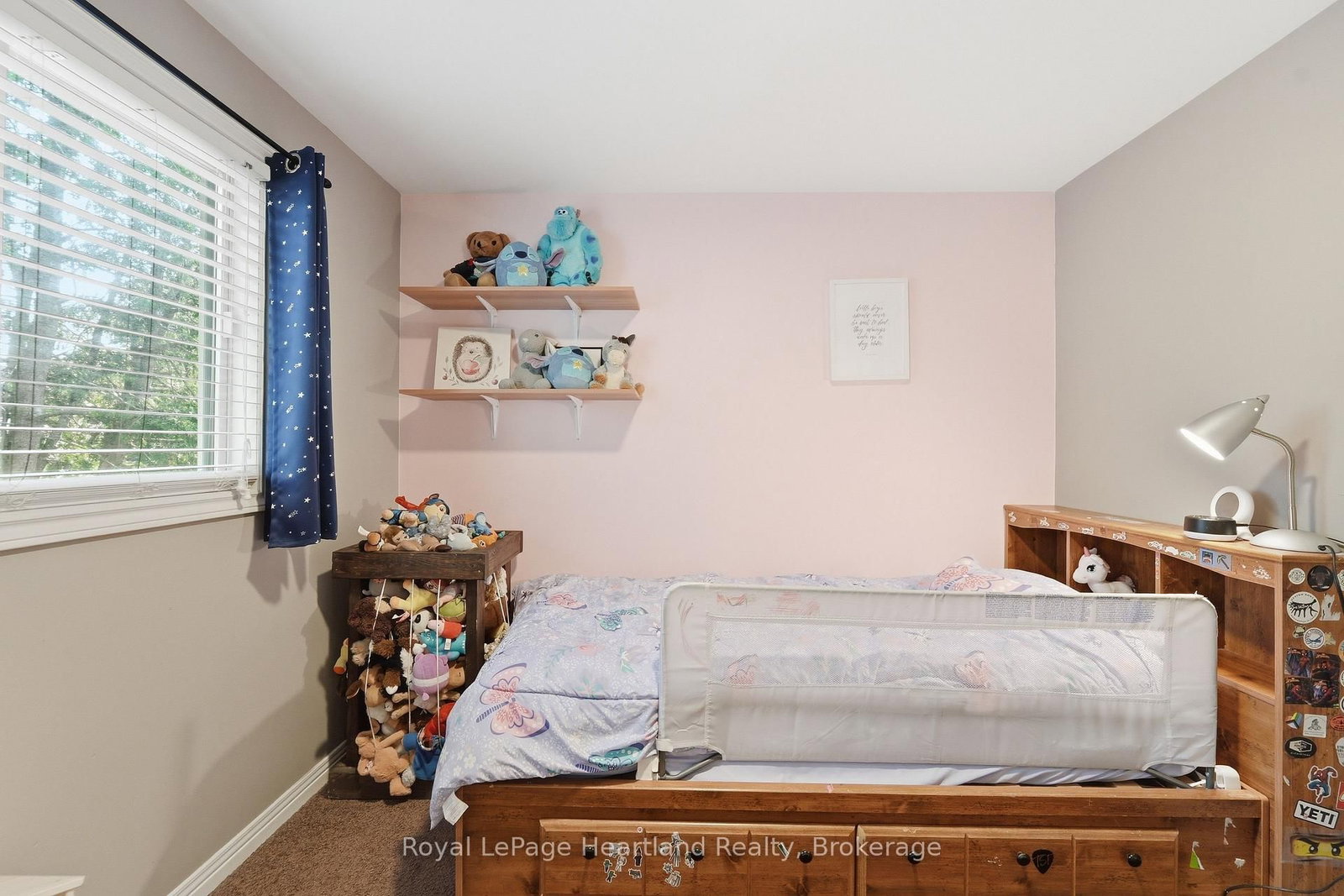 54 Coleman Street • Huron East, ON photo 15