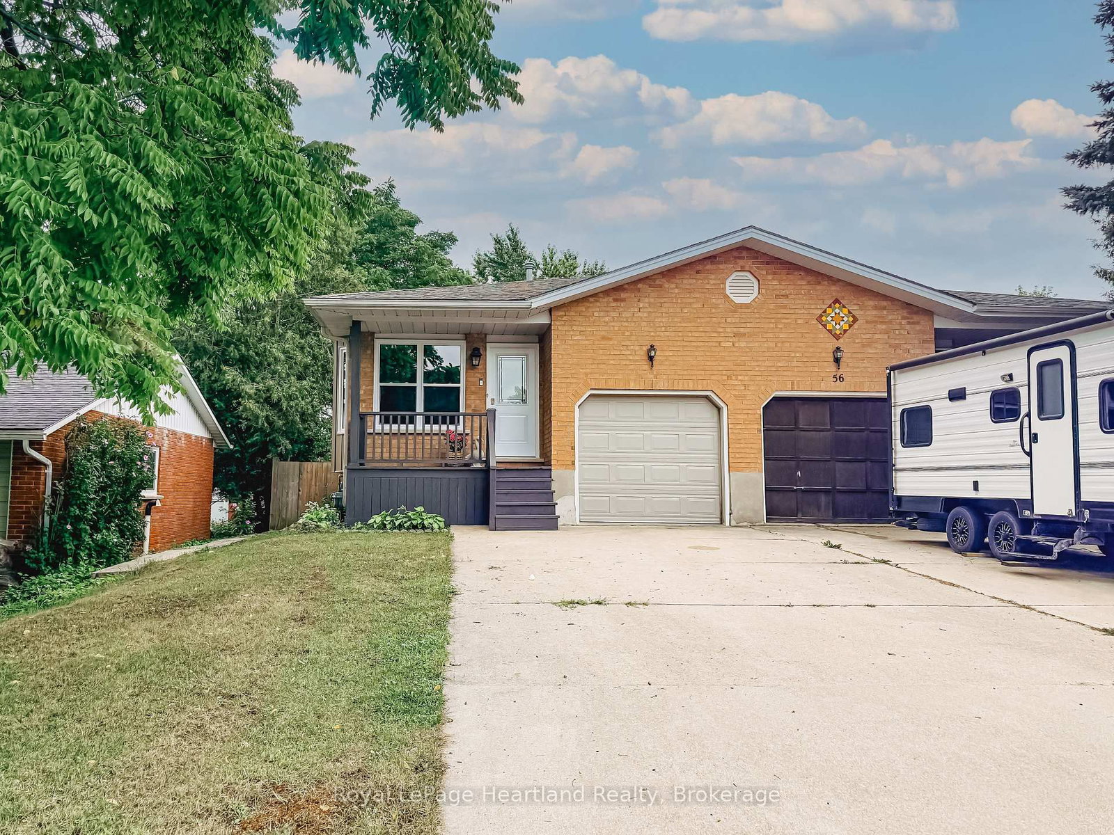 54 Coleman Street • Huron East, ON photo 2