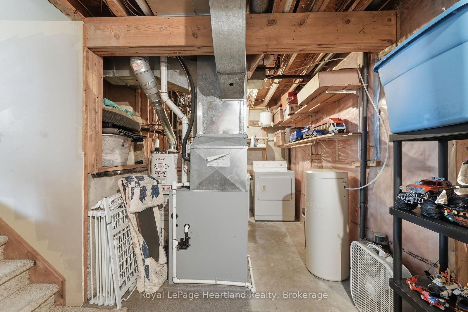 54 Coleman Street • Huron East, ON photo 31