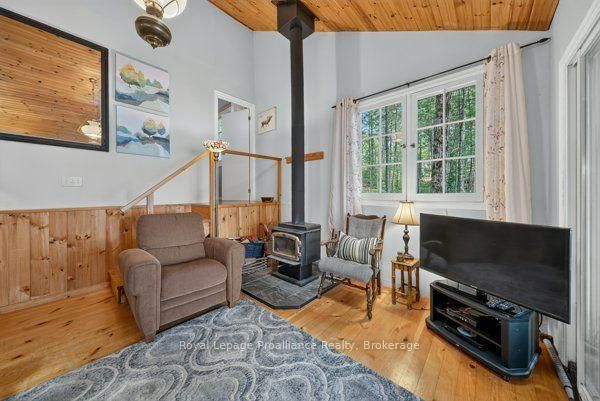 406 Mazinaw Lake WAO • Brighton, ON photo 11