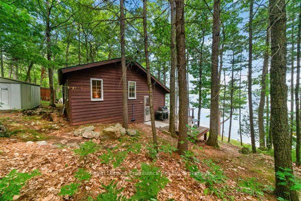 406 Mazinaw Lake WAO • Brighton, ON photo 36