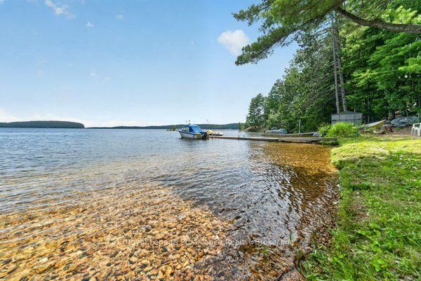 406 Mazinaw Lake WAO • Brighton, ON photo 5