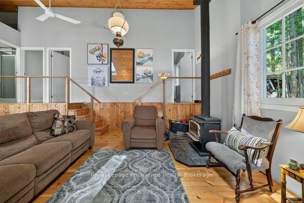 406 Mazinaw Lake WAO • Brighton, ON photo 8