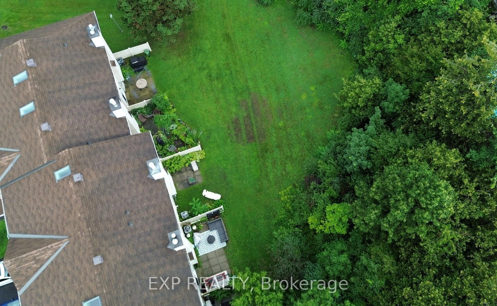 6667 Bilberry Drive • Ottawa, ON photo 15