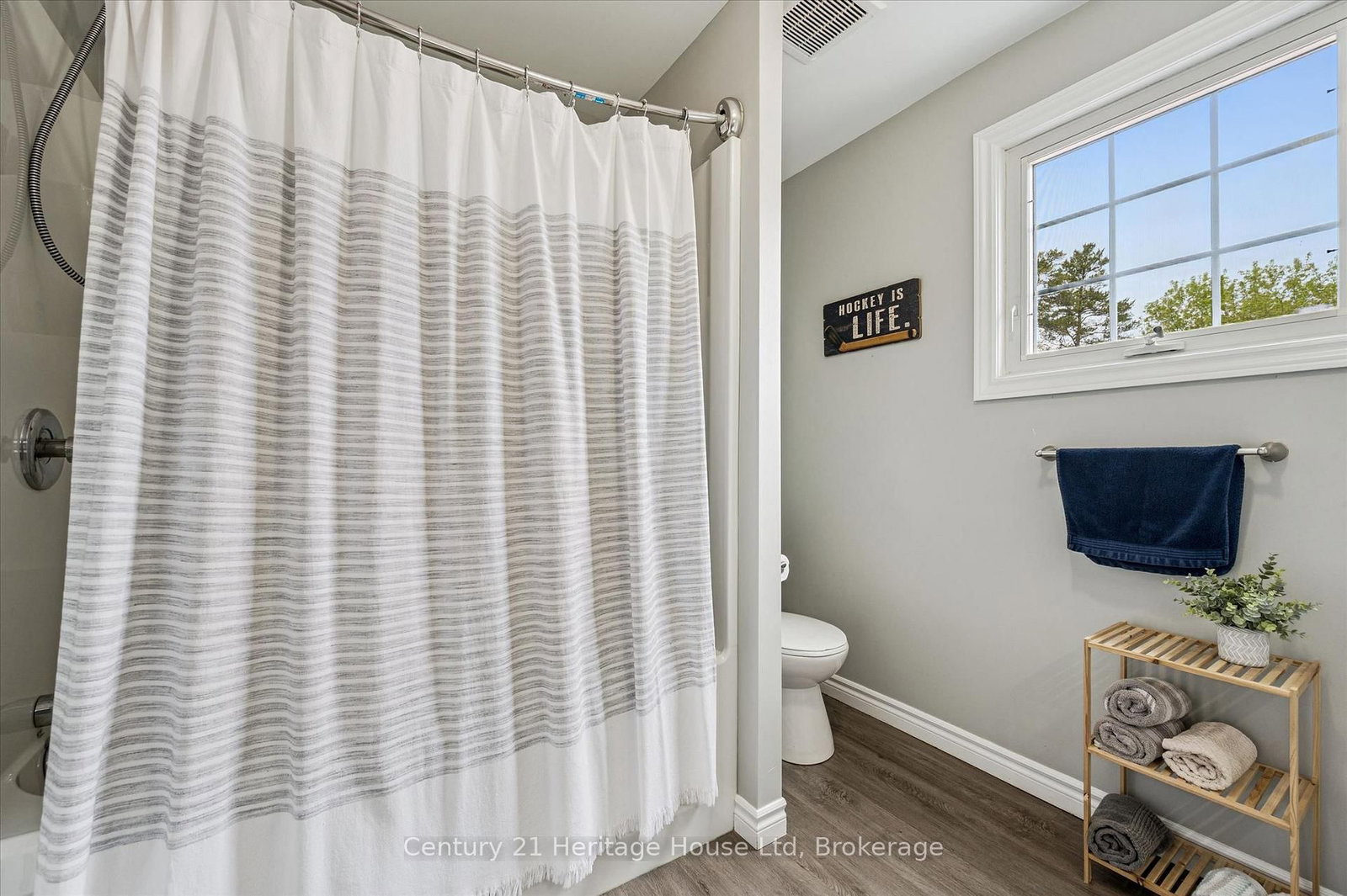 584077 Beachville Road • South-West Oxford, ON photo 11