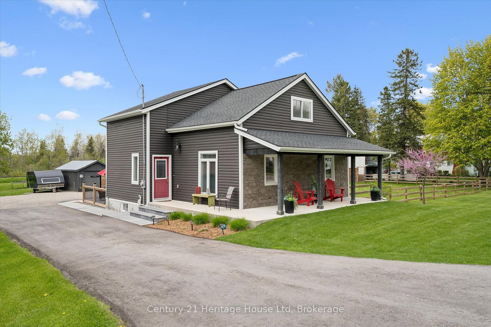 584077 Beachville Road • South-West Oxford, ON photo 2