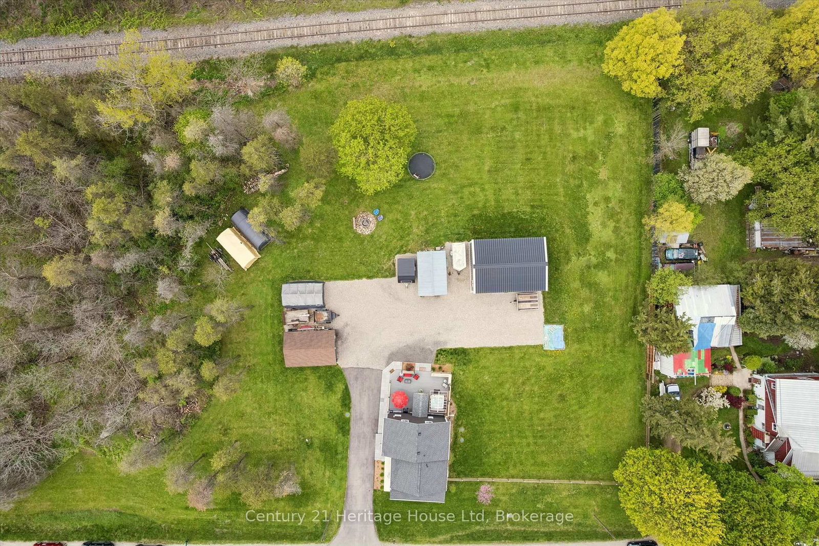 584077 Beachville Road • South-West Oxford, ON photo 49