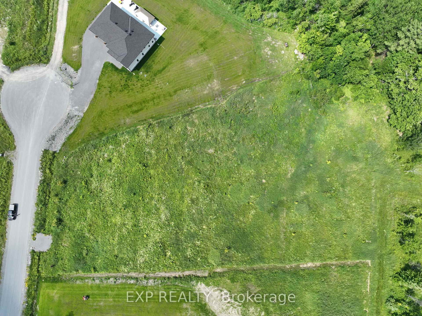 26 Nirmala Drive • Cumberland, ON photo 8