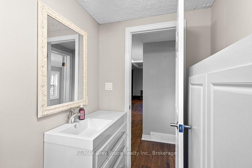 441 Frank Street • South Bruce Peninsula, ON photo 12