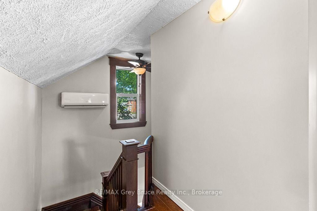 441 Frank Street • South Bruce Peninsula, ON photo 13