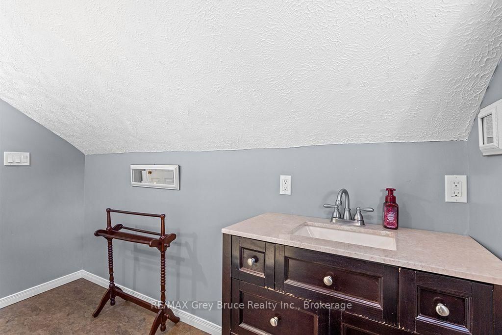 441 Frank Street • South Bruce Peninsula, ON photo 16