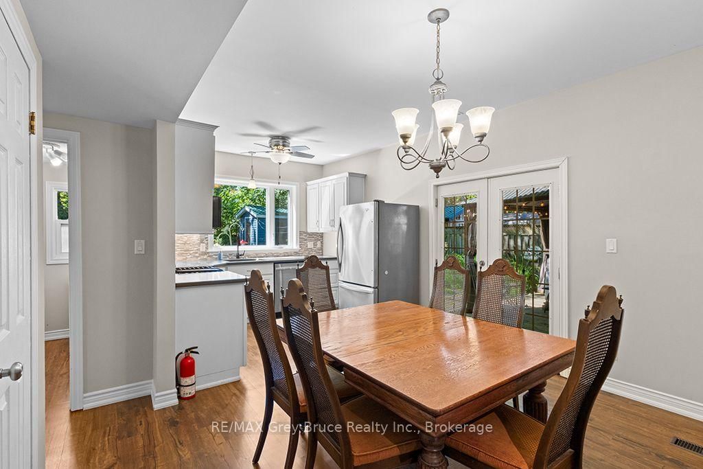 441 Frank Street • South Bruce Peninsula, ON photo 5