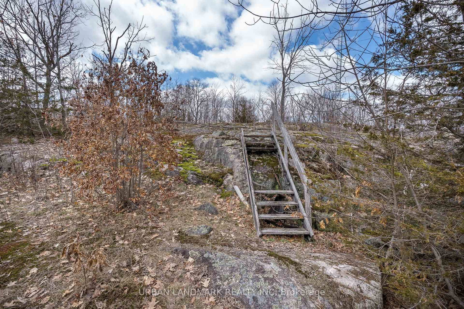 36 Tweedsmuir Crescent • Tweed, ON photo 38