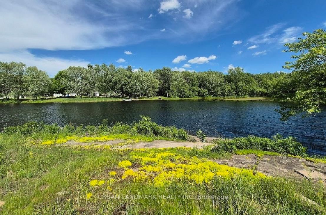 36 Tweedsmuir Crescent • Tweed, ON photo 9