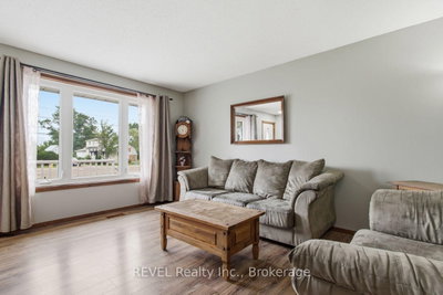 2203 STEVENSVILLE Road • Fort Erie, ON photo 3