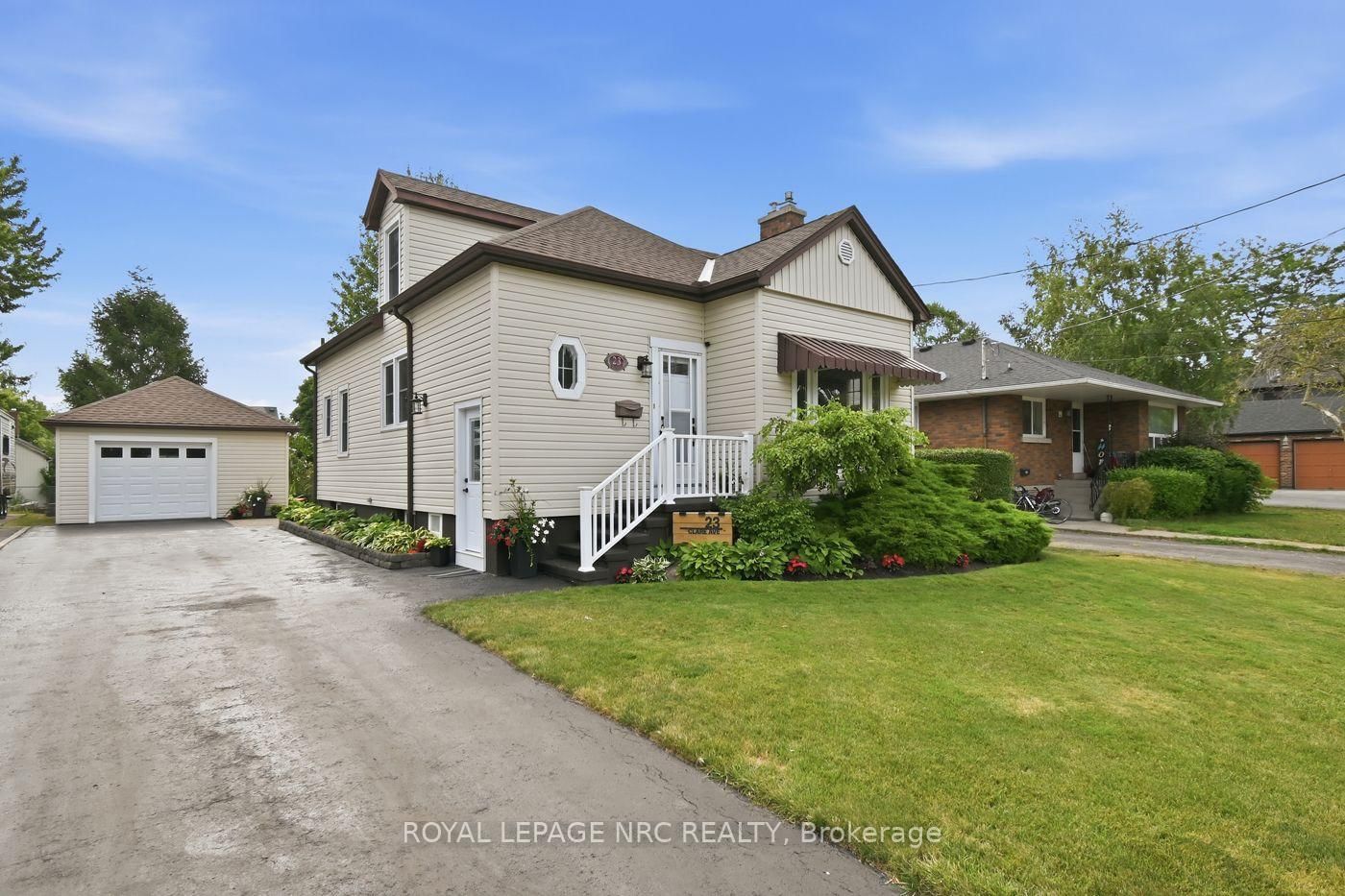 Detached House for sale at 23 Clare Avenue, Port Colborne, Ontario, L3K 5H3 - Sugarloaf - MLS: X13631506