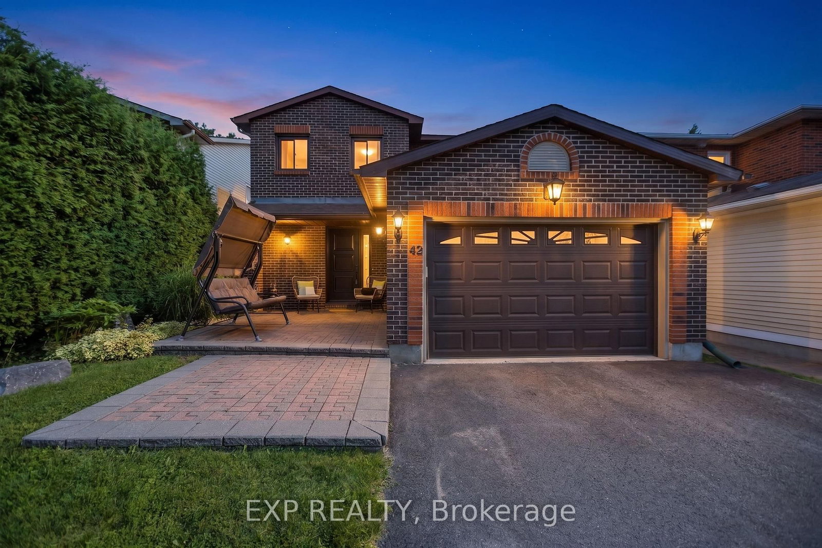 42 Valley Ridge Street • Ottawa, ON photo 1