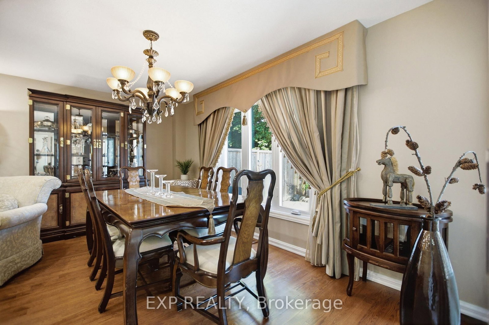 42 Valley Ridge Street • Ottawa, ON photo 12