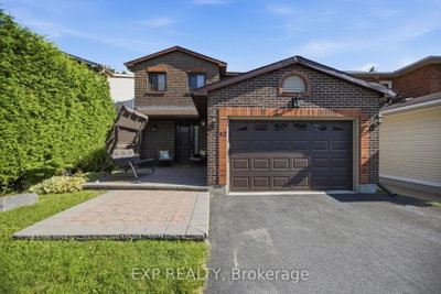 42 Valley Ridge Street • Ottawa, ON photo 2