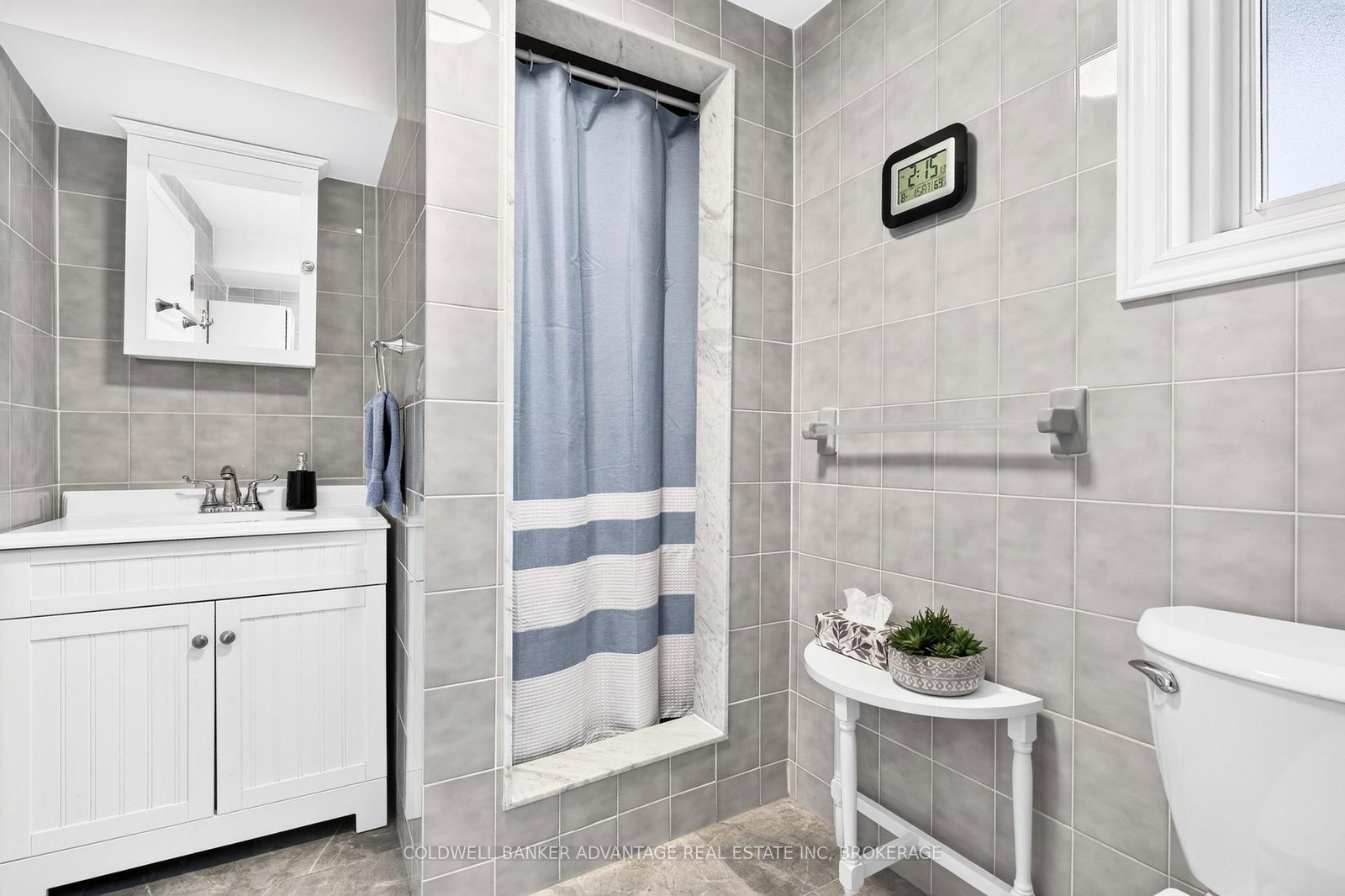 5004 Pettit Avenue • Niagara Falls, ON photo 17
