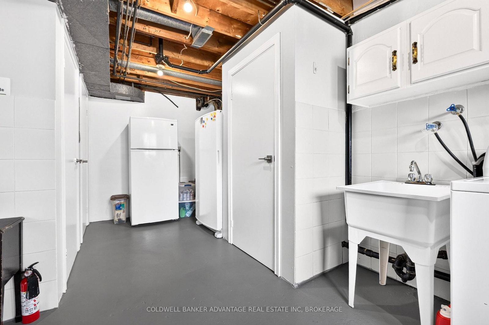 5004 Pettit Avenue • Niagara Falls, ON photo 25