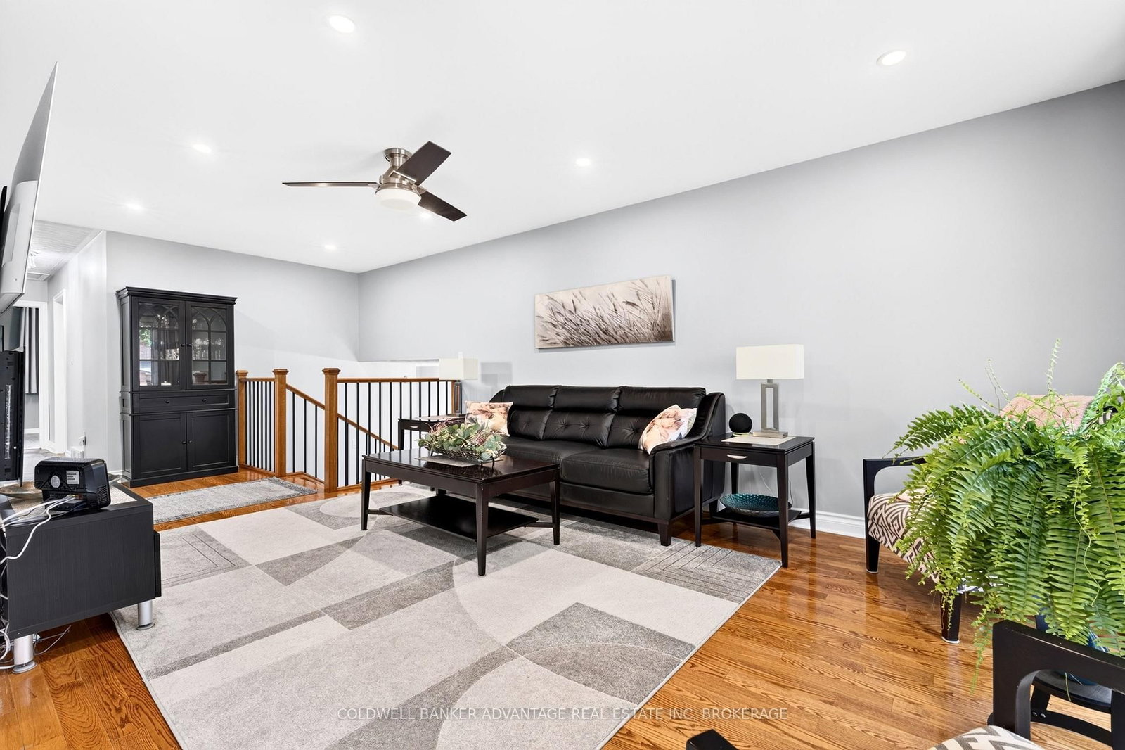 5004 Pettit Avenue • Niagara Falls, ON photo 6