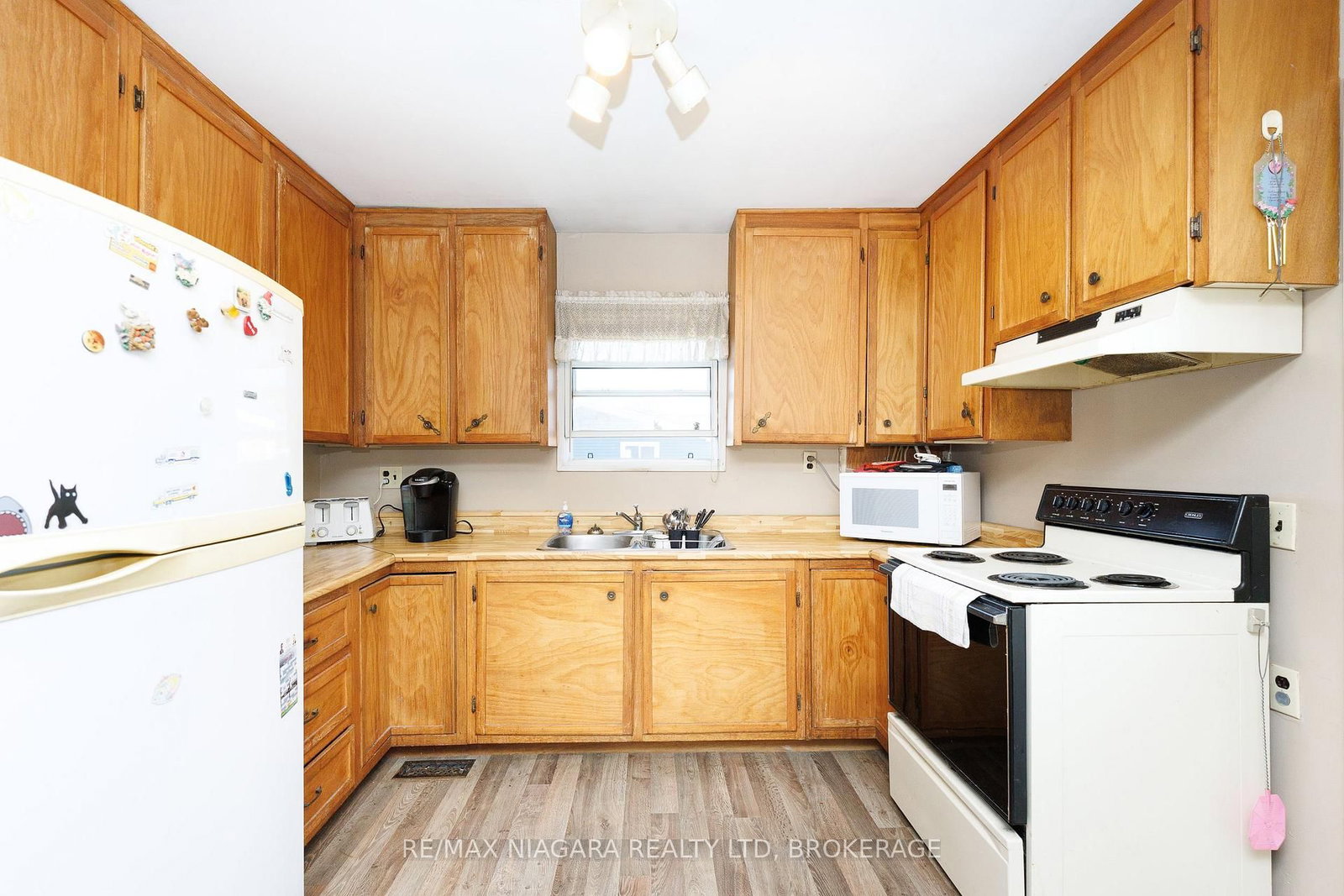 429 Delaware Avenue • Fort Erie, ON photo 10