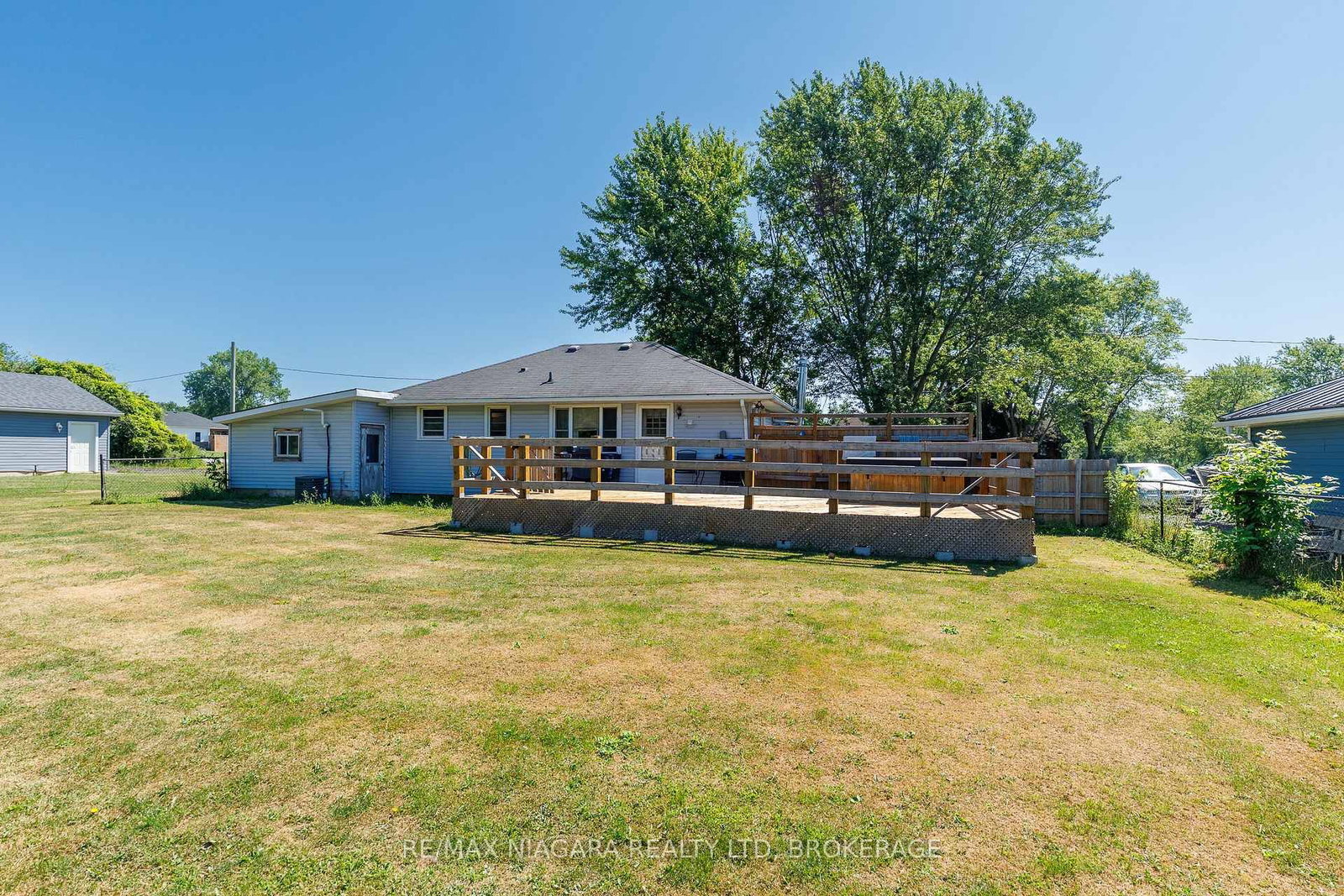 429 Delaware Avenue • Fort Erie, ON photo 18