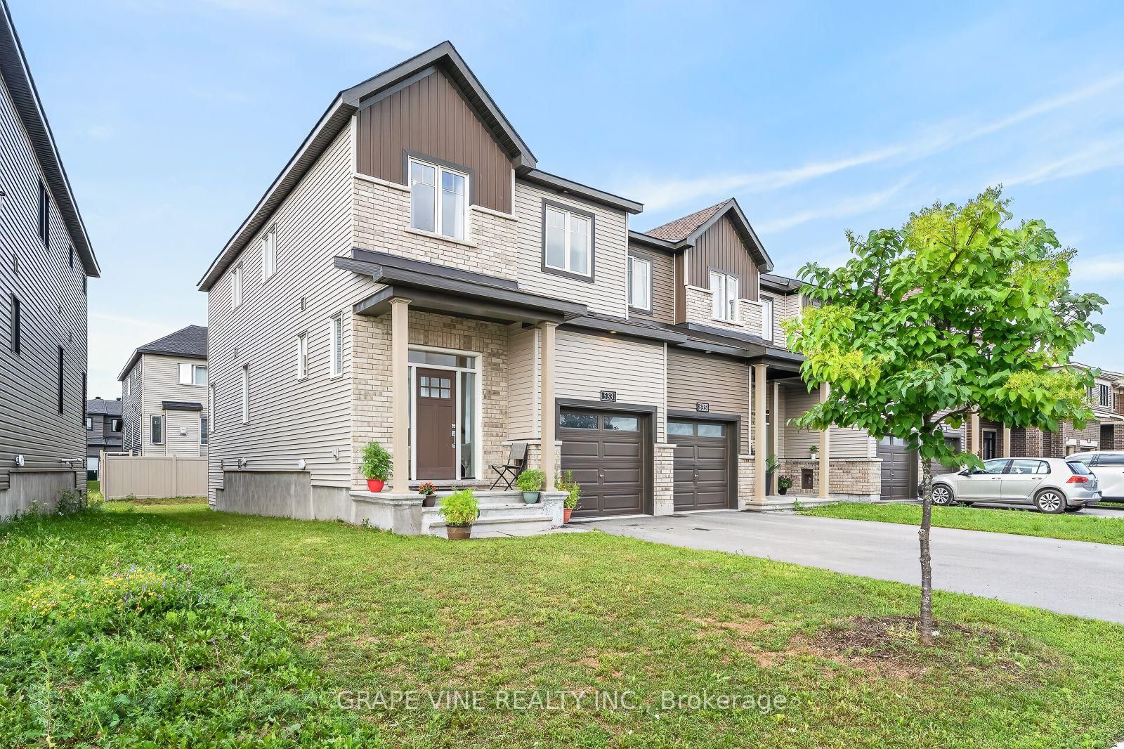 533 Winterset Road • Kanata, ON photo 3