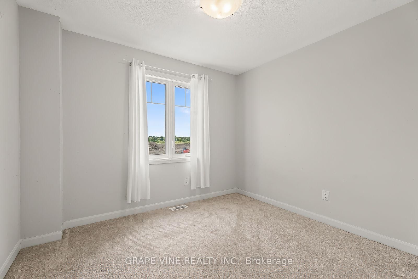 533 Winterset Road • Kanata, ON photo 35