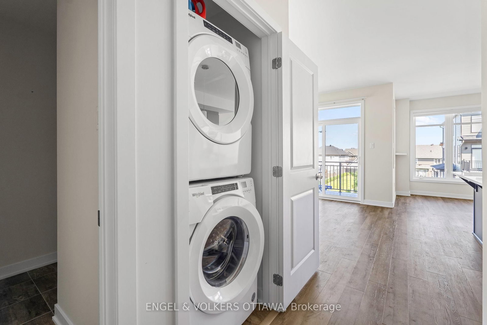 631 Corporal Private • Ottawa, ON photo 28