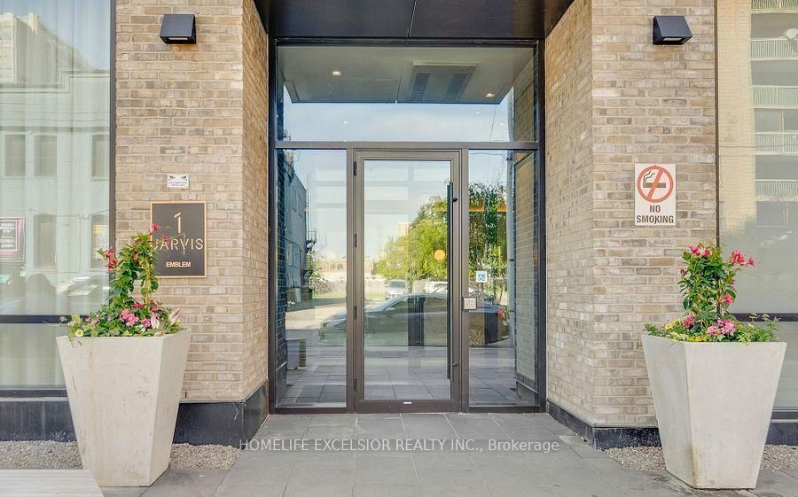 806 - 1 Jarvis Street, Hamilton 2