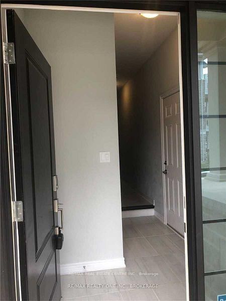 288 Glover Road • #44 • Hamilton, ON photo 3