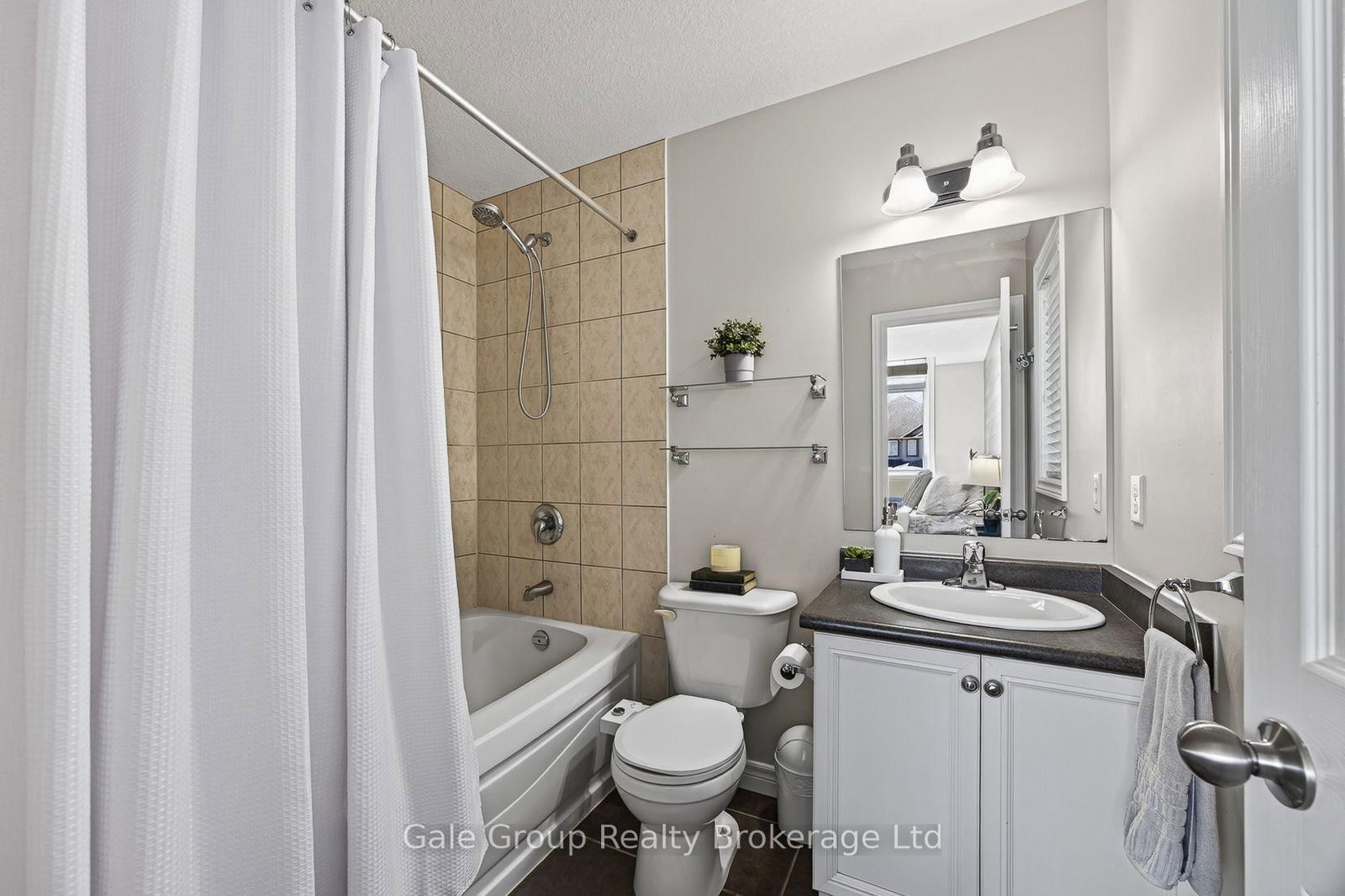 205 Munnoch Boulevard • Woodstock, ON photo 28