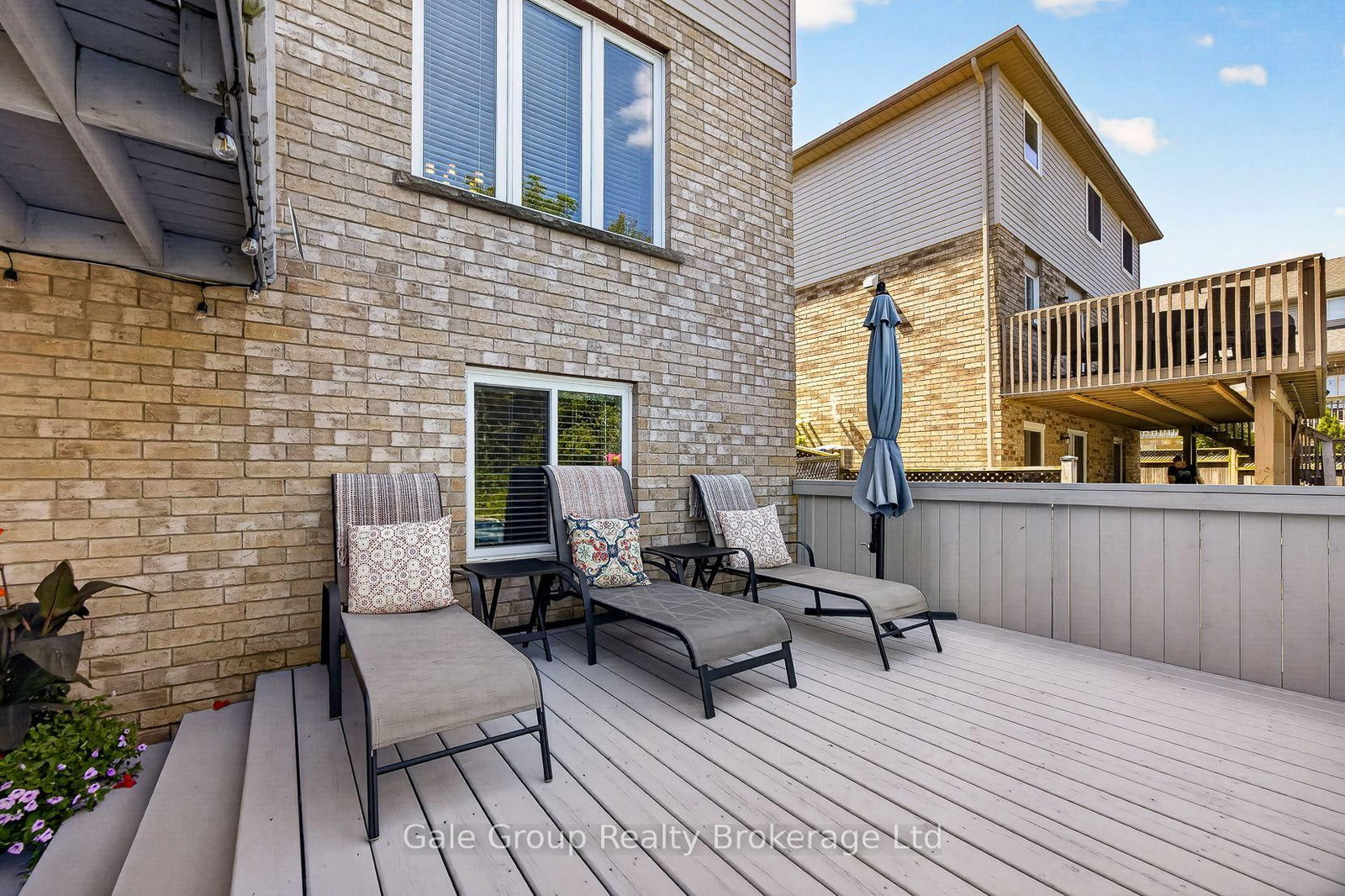 205 Munnoch Boulevard • Woodstock, ON photo 8