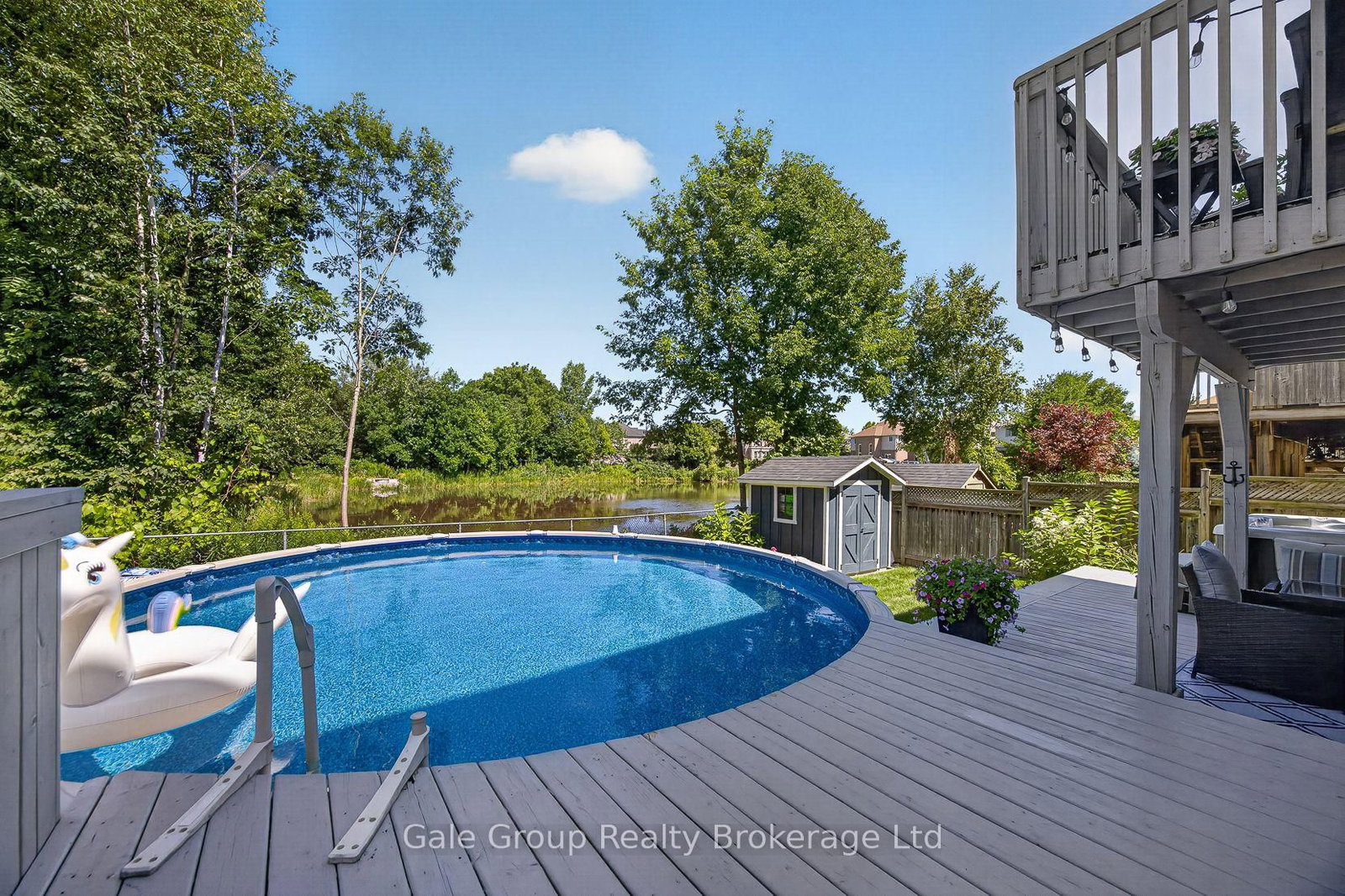 205 Munnoch Boulevard • Woodstock, ON photo 9