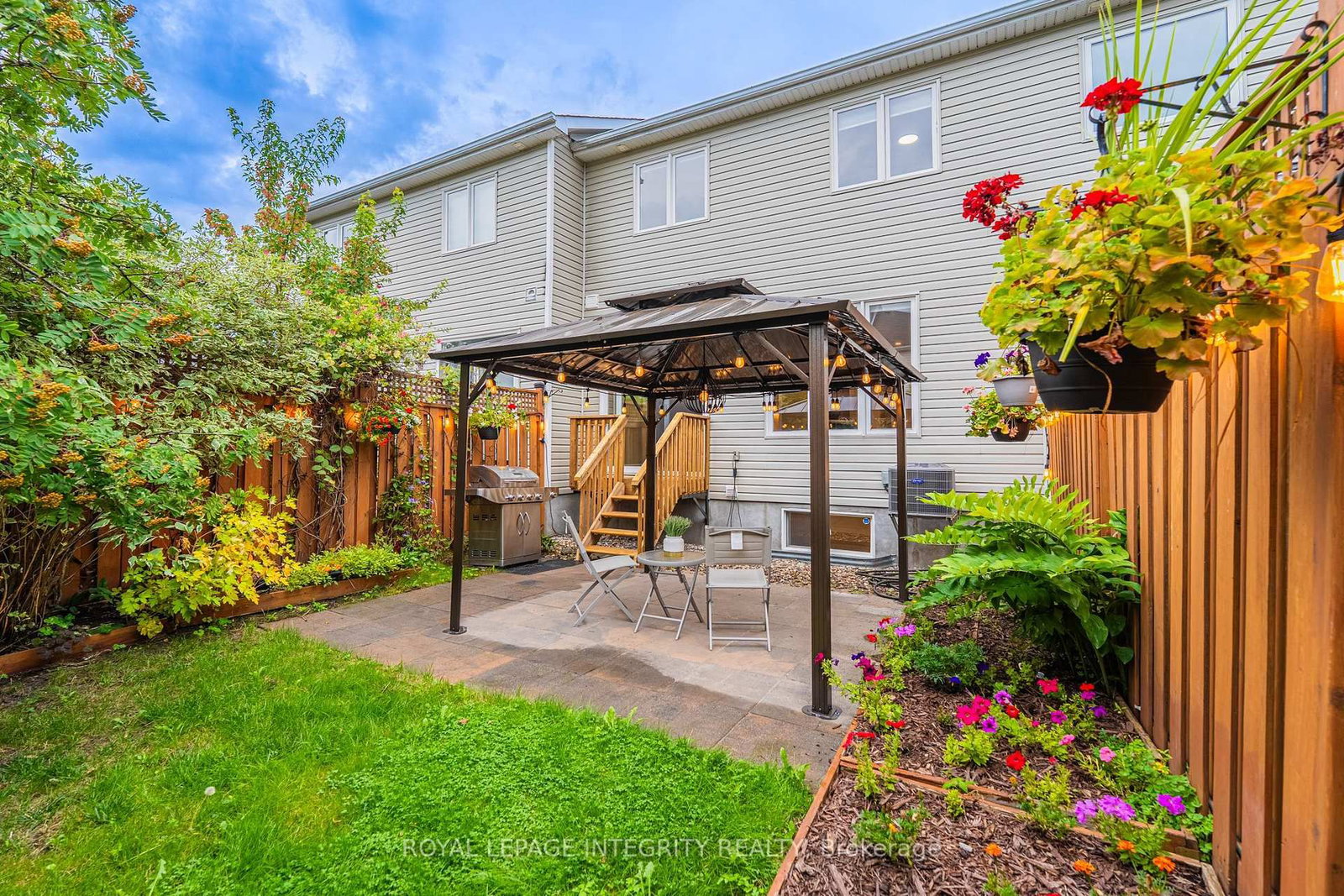 102 Windance Crescent • Ottawa, ON photo 33