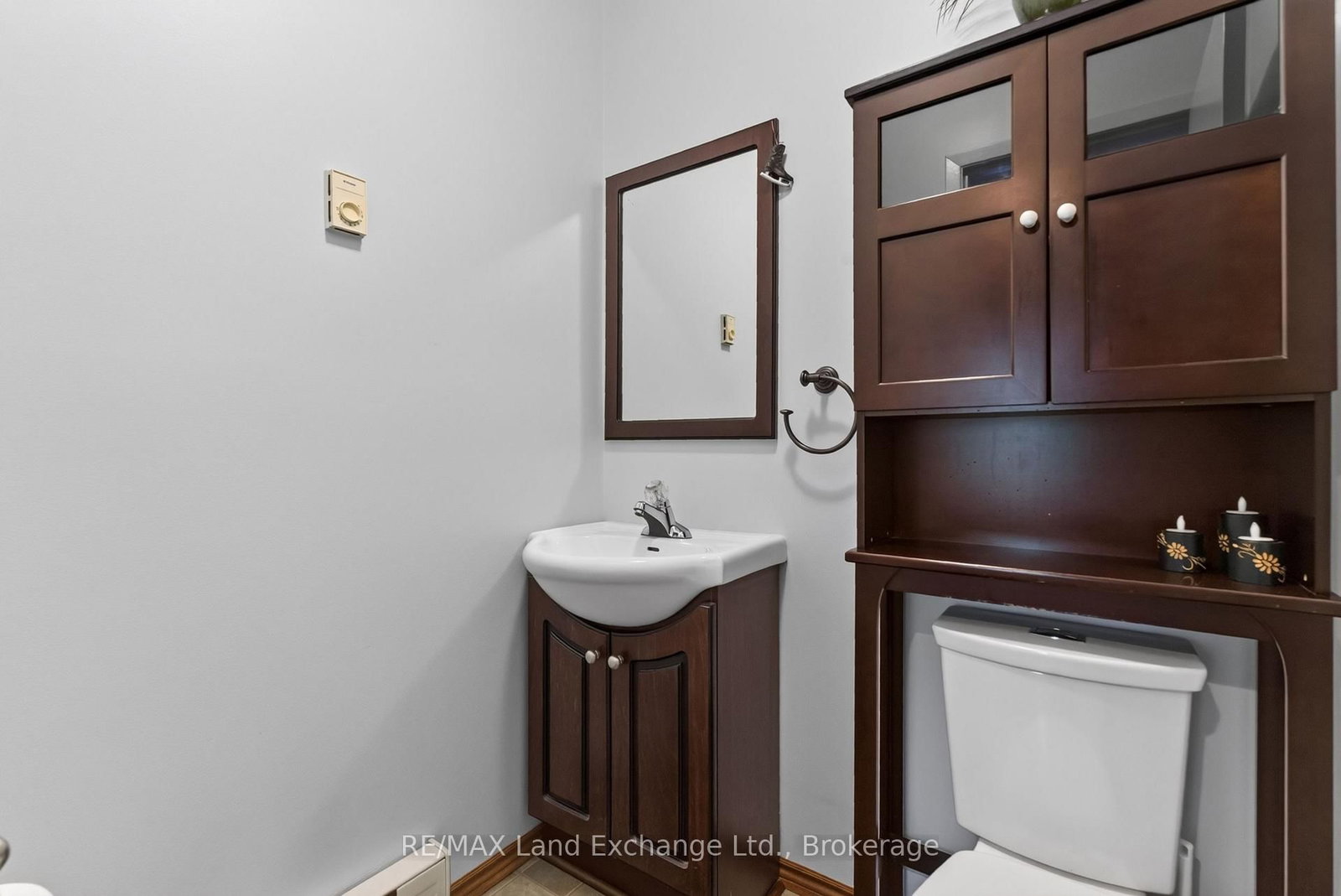 42 Webster Street • Kincardine, ON photo 11