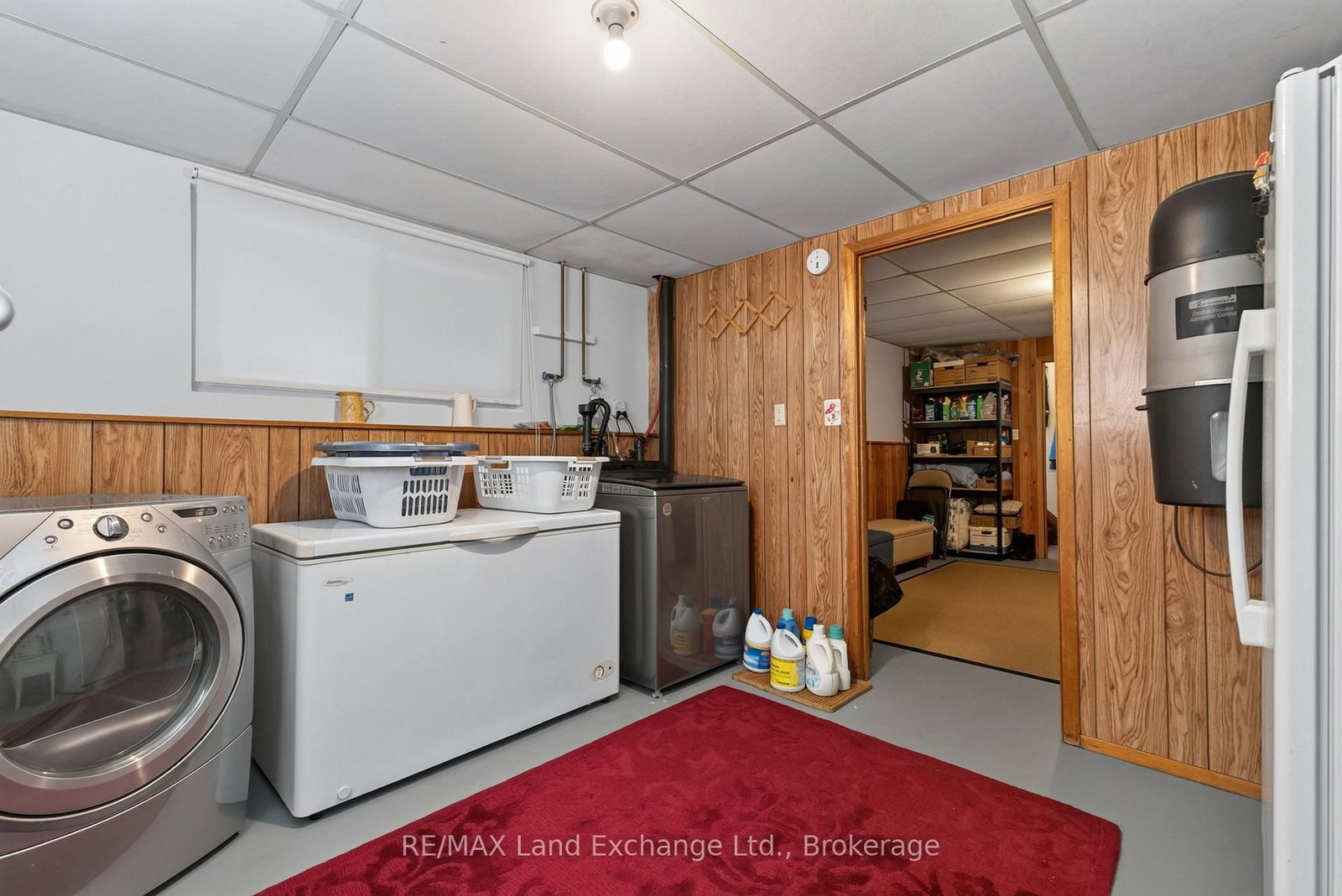 42 Webster Street • Kincardine, ON photo 28