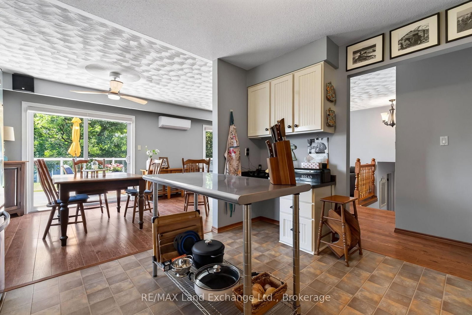42 Webster Street • Kincardine, ON photo 9