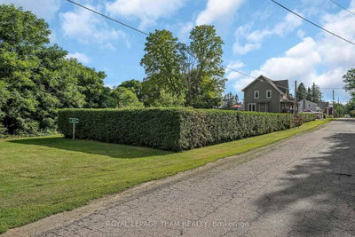 22 Centre Street • North Grenville, ON photo 3