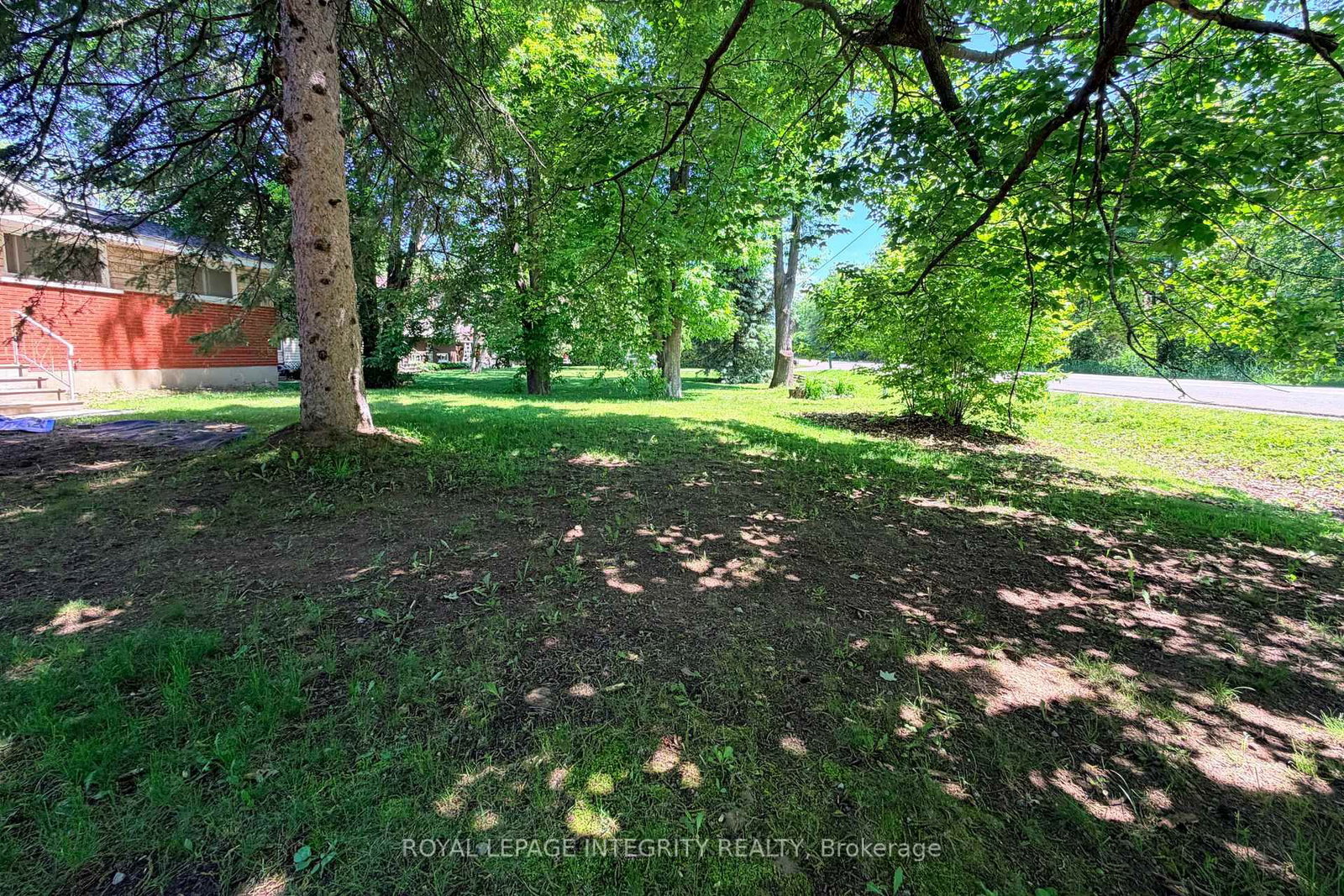 6330 Rothbourne Road • Carp, ON photo 5