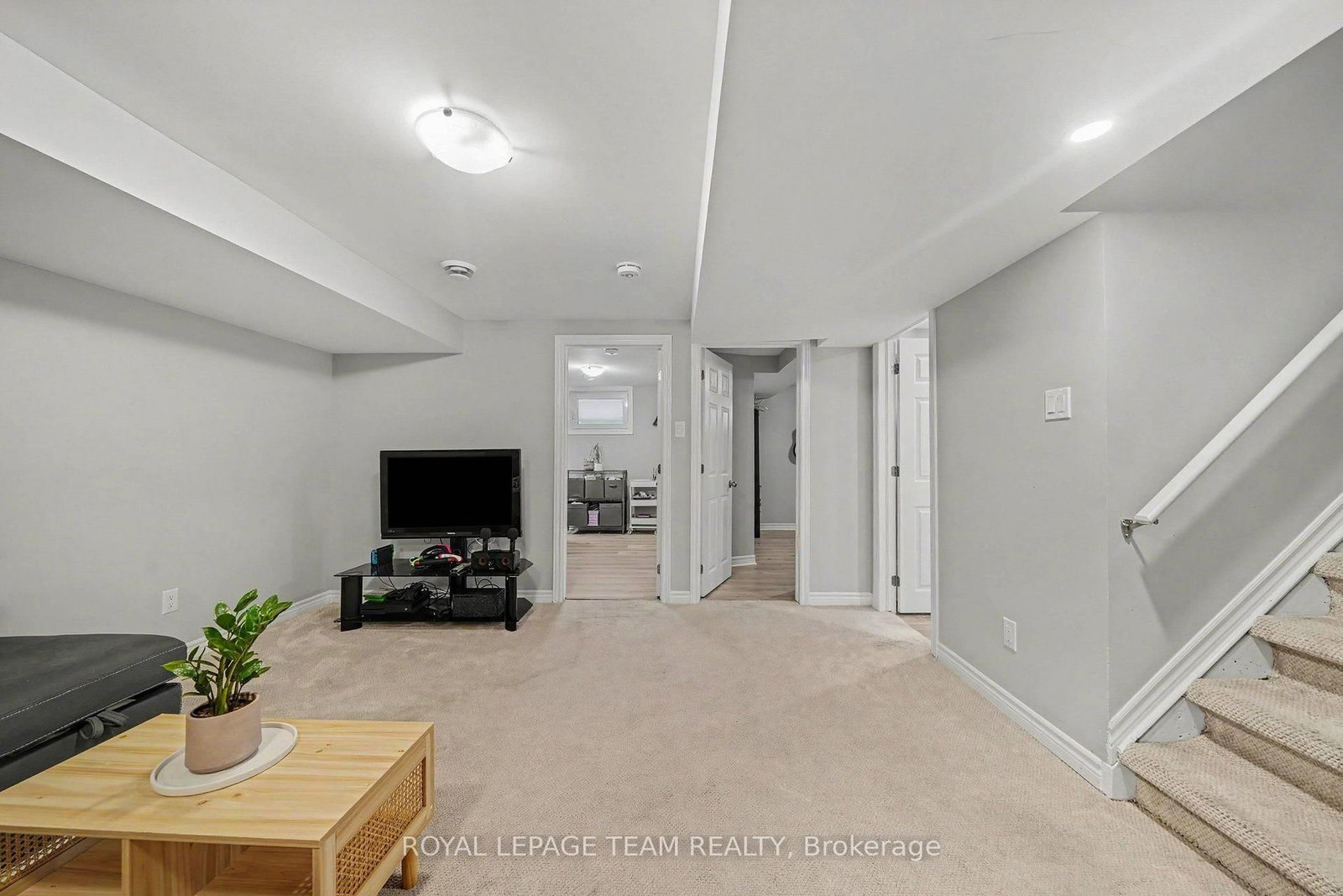 2477 Merivale Road • Ottawa, ON photo 21
