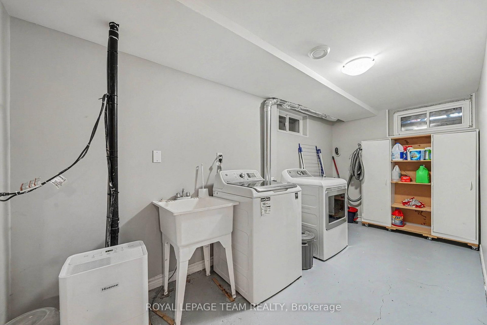 2477 Merivale Road • Ottawa, ON photo 25
